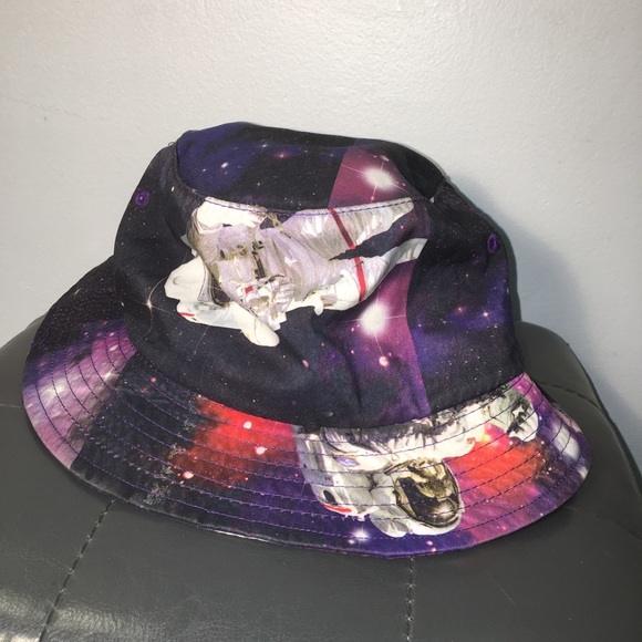 bucket hat neff